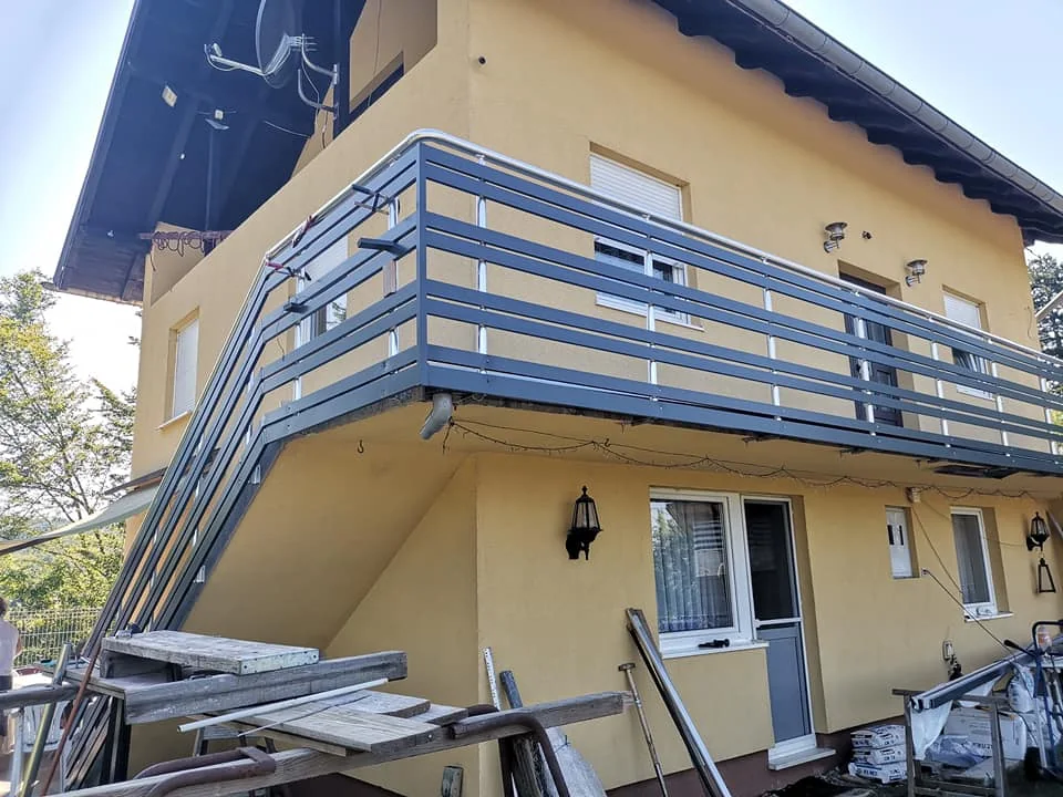 Aluminijumska balkonska ograda